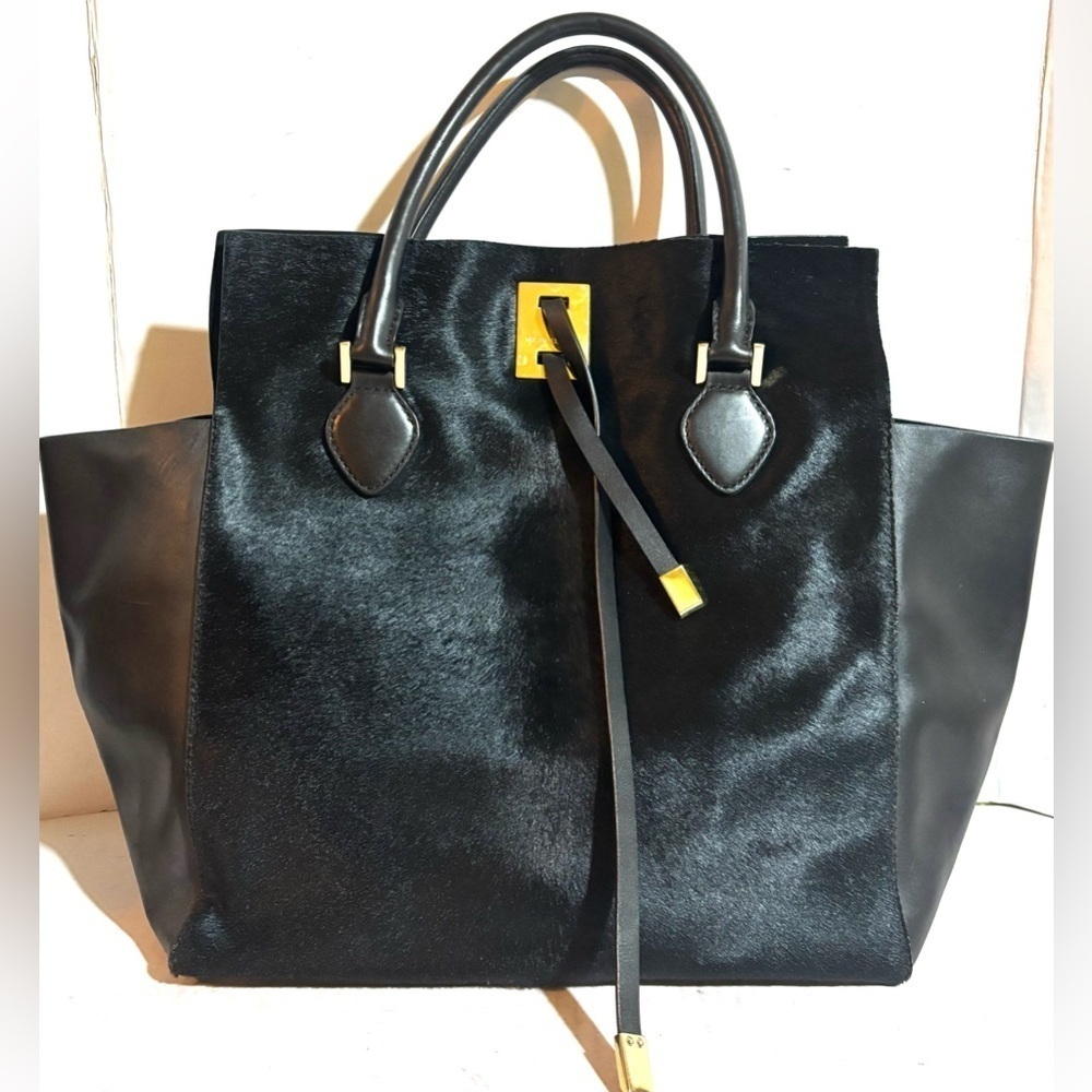 Michael kors calfskin hair/ leather Elegant Black Leather Tote Bag - Picture 2 of 12